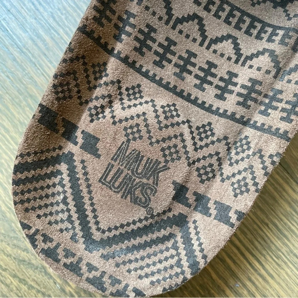 New MUK LUKS Brown Cow Suede Buckle Sandals Men’s size 13 main image 9